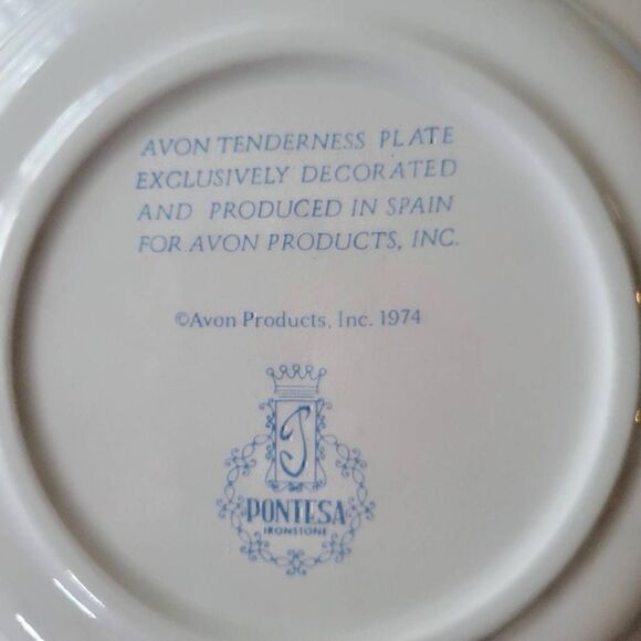 Avon Tenderness Plate Vintage Mother's Day 1974 in Original Box - Picture 6 of 10